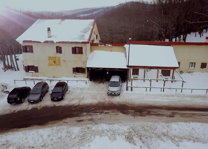 Rifugio Montescuro מלון *